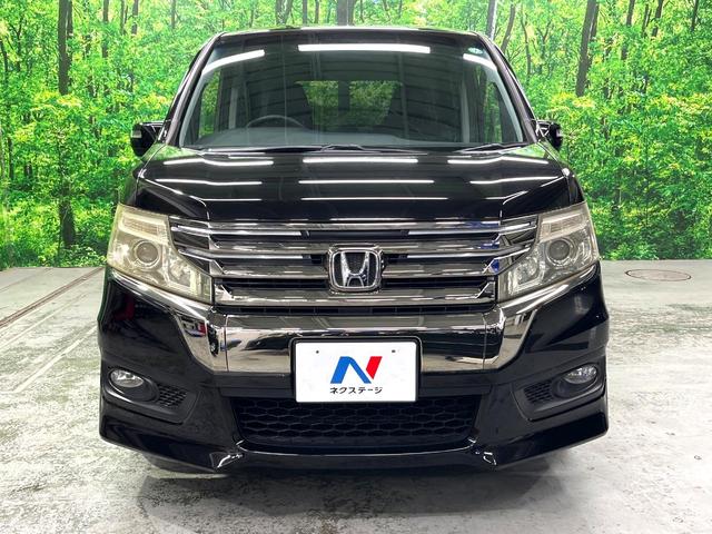 ステップワゴンスパーダ Ｚ　クールスピリット　両側電動ドア　ＳＤナビ　後席モニター　ハーフレザーシート　スマートキー　ＨＩＤヘッド　ＥＴＣ　クルコン　純正１７インチアルミ　オートライト　デュアルエアコン　Ｂｌｕｅｔｏｏｔｈ　ＣＤ　ＤＶＤ再生（14枚目）