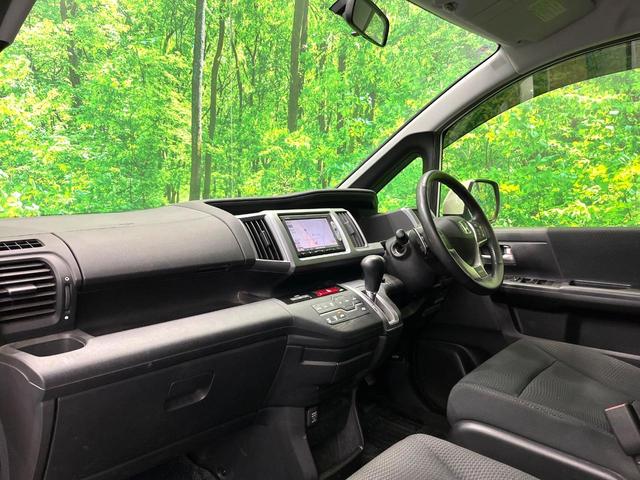 ステップワゴンスパーダ Ｓ　電動スライドドア　純正ＳＤナビ　フロント・バックカメラ　スマートキー　ＨＩＤヘッド　ビルトインＥＴＣ　クルコン　純正１６インチアルミ　オートライト　デュアルエアコン　Ｂｌｕｅｔｏｏｔｈ　ＣＤ（32枚目）