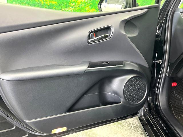 プリウス Sツーリングセレクション 純正SDナビ 全周囲カメラ 100V電源 レザーシート ドラレコ スマートキー LEDヘッド ビルトインETC クルコン 純正17インチアルミ オートライト オートエアコン Bluetooth(49枚目)