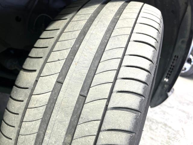 ヴェゼル ｅ：ＨＥＶ　Ｚ　ホンダコネクトディスプレイ　フルセグ　バックカメラ　ホンダセンシング　ブラインドスポットモニター　ＬＥＤヘッドライト　純正１８インチＡＷ　ハーフレザーシート　シートヒーター　パワーバックドア（33枚目）