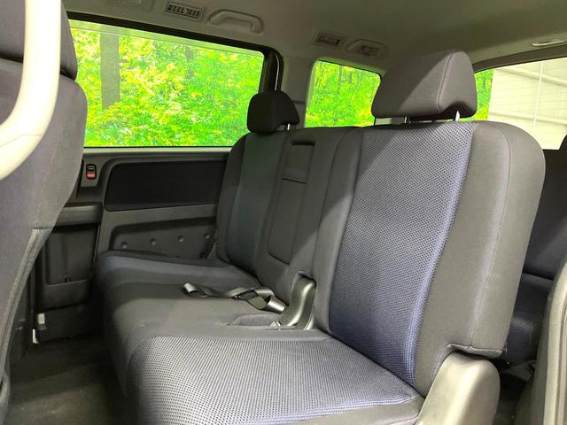 ステップワゴン スパーダＳ　ＨＤＤナビ　スマートスタイルＥＤ　両側電動ドア　純正ＨＤＤナビ　バックカメラ　衝突被害軽減システム　スマートキー　ＨＩＤヘッド　ＥＴＣ　純正１６インチアルミ　オートエアコン　ＣＤ　ＤＶＤ再生　地デジ（32枚目）