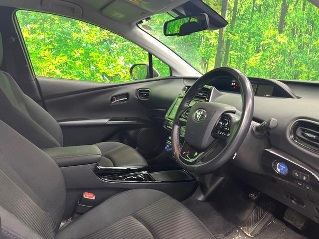 プリウス A 純正SDナビ 全周囲カメラ レーダークルーズ パワーシート ドラレコ コーナーセンサー LEDヘッド ETC2.0 オートエアコン Bluetooth CD フルセグ LEDフォグ(35枚目)