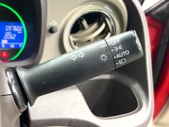 �ڥ����ȥ饤�ȡۼ�������뤵�˱����Ƽ�ư�ǥإåɥ饤�Ȥ��������������Ǥ��뵡ǽ�Ǥ����饤�Ȥ��դ�˺�졦�ä�˺��ʤɤ�̵���ʤꡢ��������ͼ�������Ԥ�¿����ȥ�ͥ��̲���������Ǥ��͢� 5