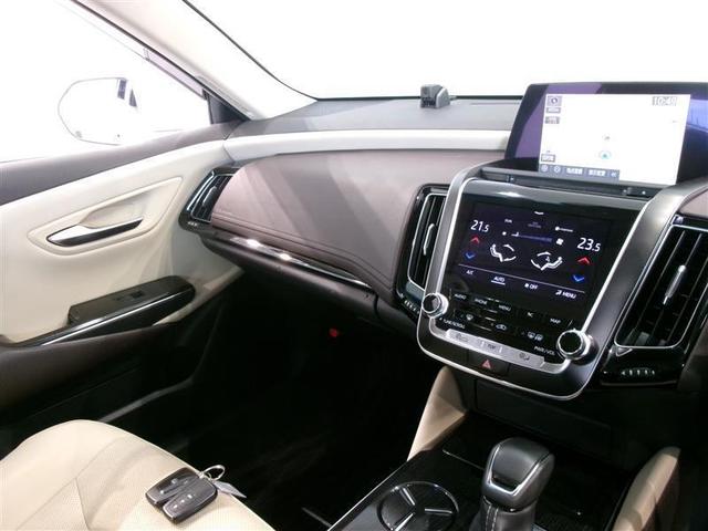 クラウンハイブリッド Ｓ　Ｃパッケージ　革シート　フルセグ　メモリーナビ　ＤＶＤ再生　ミュージックプレイヤー接続可　バックカメラ　衝突被害軽減システム　ＥＴＣ　ＬＥＤヘッドランプ　記録簿（10枚目）