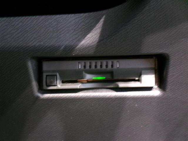 アクア Ｓスタイルブラック　フルセグ　メモリーナビ　ＤＶＤ再生　バックカメラ　ＥＴＣ　ＬＥＤヘッドランプ　ワンオーナー　記録簿（12枚目）