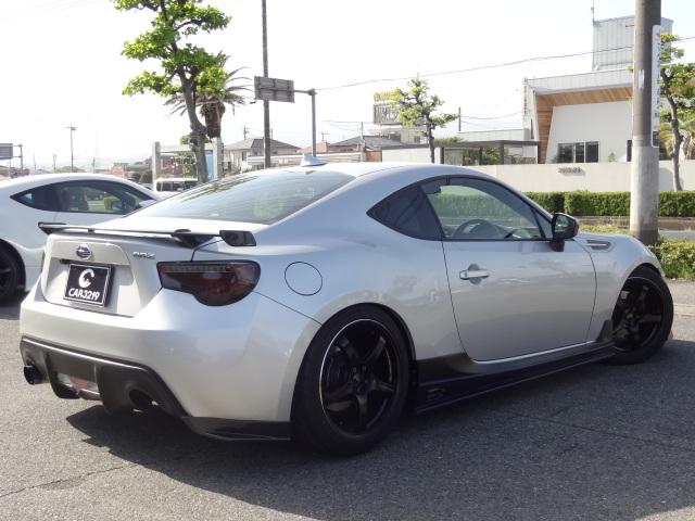 ＢＲＺ Ｓ　６速ＭＴ　修復歴無　フルエアロ　車高調　社外アルミ　社外マフラー　ＢＬＩＴＺサクションパイプ　社外ＬＥＤスモークテール　ＬＥＤアクセサリーライナー　トランクスポイラー　ナビ　バックカメラ　ＴＶ　ＥＴＣ（11枚目）