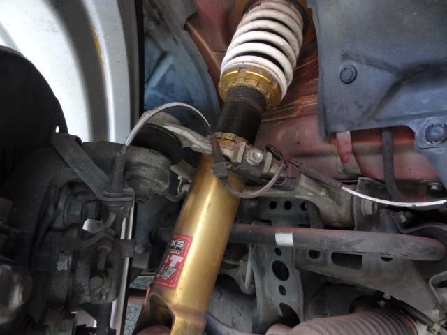 ロードスター ＮＲ－Ａ　６速ＭＴ　クラシックレッド全塗装　モータースポーツベースグレード　大容量ラジエーター　大径ブレーキ　ＨＫＳ　ＨＩＰＥＲＭＡＸ　ＩＶ　ＧＴ車高調　ＥＮＫＥＩ　ＲＰ－Ｆ１アルミ　社外マフラー　Ｄｅｆｉ（32枚目）