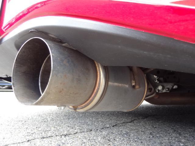 ロードスター ＮＲ－Ａ　６速ＭＴ　クラシックレッド全塗装　モータースポーツベースグレード　大容量ラジエーター　大径ブレーキ　ＨＫＳ　ＨＩＰＥＲＭＡＸ　ＩＶ　ＧＴ車高調　ＥＮＫＥＩ　ＲＰ－Ｆ１アルミ　社外マフラー　Ｄｅｆｉ（33枚目）