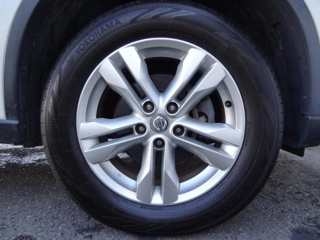 エクストレイル ２０ＧＴ　Ｓ　６速ＭＴ　後期最終型　２ＷＤ４ＷＤ切替　純正ナビ　ＴＶ　オートエアコン　オートライト　スマートキー　ＨＩＤヘッドライト　ルーフレール　純正アルミ　横滑り防止（27枚目）