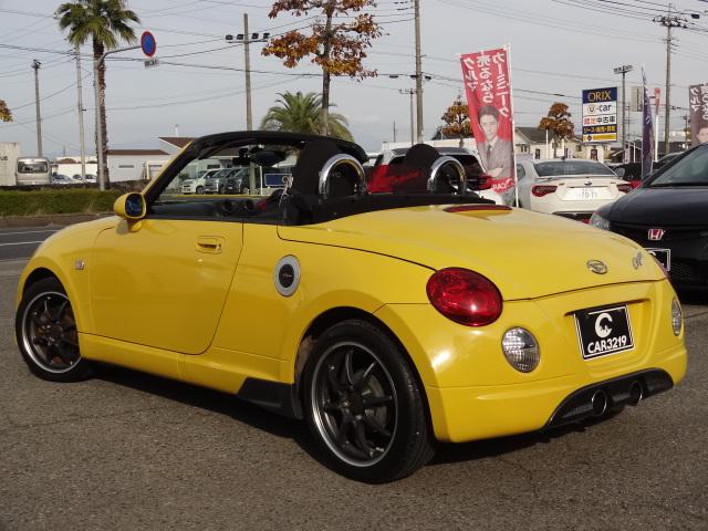 コペン ２ｎｄアニバーサリーエディション　５速ＭＴ　電動オープン動作確認済　エアロ　ＲＡＹＳアルミ　Ｄ－ＳＰＯＲＴマフラー　ＢＬＩＴＺ車高調　ＲＥＣＡＲＯ　シートヒーター　ＭＯＭＯステアリング　社外ナビ　バックカメラ　ＴＶ　Ｂｌｕｅｔｏｏｔｈ（10枚目）