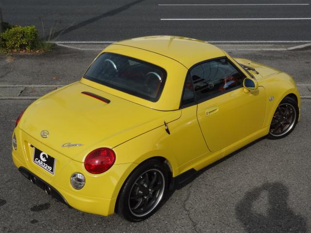 コペン ２ｎｄアニバーサリーエディション　５速ＭＴ　電動オープン動作確認済　エアロ　ＲＡＹＳアルミ　Ｄ－ＳＰＯＲＴマフラー　ＢＬＩＴＺ車高調　ＲＥＣＡＲＯ　シートヒーター　ＭＯＭＯステアリング　社外ナビ　バックカメラ　ＴＶ　Ｂｌｕｅｔｏｏｔｈ（12枚目）