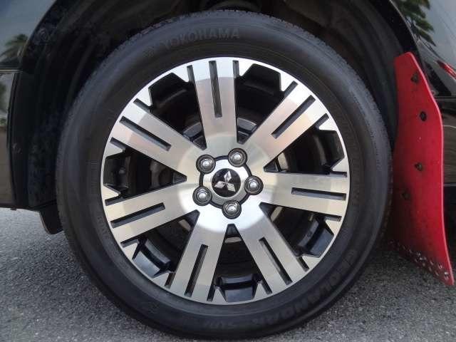 デリカＤ：５ Ｇ　パワーパッケージ　オーバーフェンダー　ＪＡＯＳマッドガード　カロッツェリア９インチナビ　全方位モニター　両側パワスラ　パワーバックドア　衝突軽減　レーンキープ　ブラインドスポットモニター　レーダークルーズ　シートヒータ（42枚目）