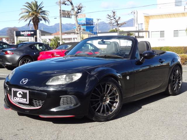 ロードスター ＲＳ　後期型　６速ＭＴ　ＡｕｔｏＥｘｅマフラー　ＡＤＶＡＮＲａｃｉｎｇアルミ　ＢＬＩＴＺ車高調　レザーシート　シートヒーター　ナビ　ＴＶ　Ｂｌｕｅｔｏｏｔｈ　ＥＴＣ　ステアリングリモコン　スマートキー（8枚目）