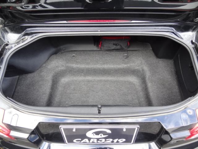 ロードスター ＲＳ　後期型　６速ＭＴ　ＡｕｔｏＥｘｅマフラー　ＡＤＶＡＮＲａｃｉｎｇアルミ　ＢＬＩＴＺ車高調　レザーシート　シートヒーター　ナビ　ＴＶ　Ｂｌｕｅｔｏｏｔｈ　ＥＴＣ　ステアリングリモコン　スマートキー（18枚目）