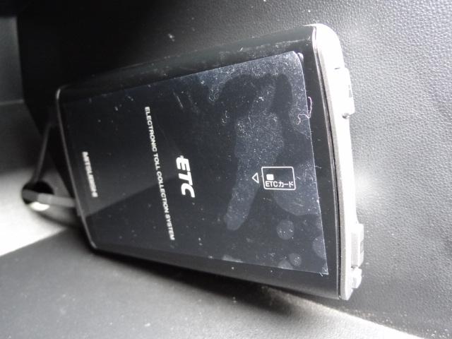 ロードスター ＲＳ　後期型　６速ＭＴ　ＡｕｔｏＥｘｅマフラー　ＡＤＶＡＮＲａｃｉｎｇアルミ　ＢＬＩＴＺ車高調　レザーシート　シートヒーター　ナビ　ＴＶ　Ｂｌｕｅｔｏｏｔｈ　ＥＴＣ　ステアリングリモコン　スマートキー（22枚目）