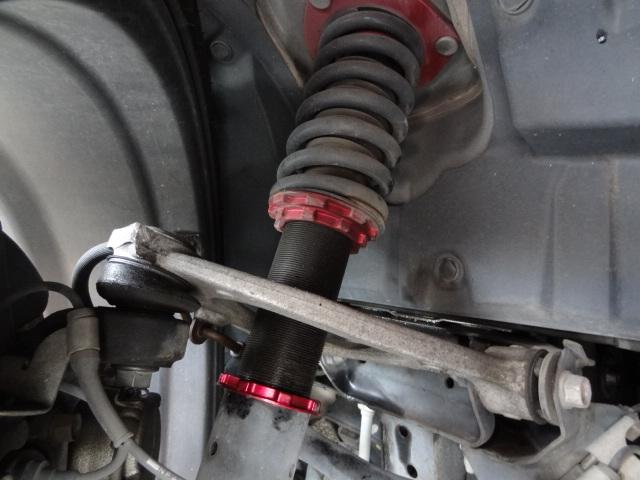 ロードスター ＲＳ　後期型　６速ＭＴ　ＡｕｔｏＥｘｅマフラー　ＡＤＶＡＮＲａｃｉｎｇアルミ　ＢＬＩＴＺ車高調　レザーシート　シートヒーター　ナビ　ＴＶ　Ｂｌｕｅｔｏｏｔｈ　ＥＴＣ　ステアリングリモコン　スマートキー（27枚目）