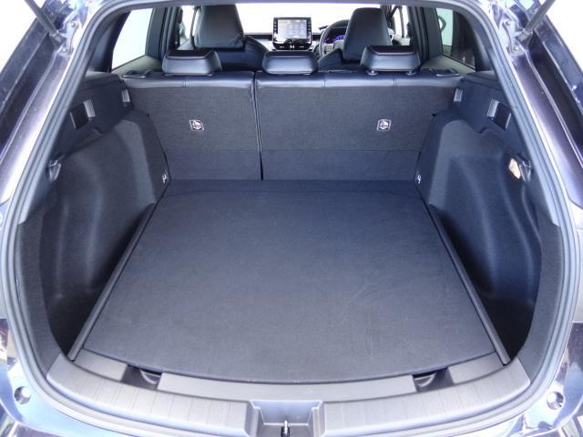 カローラツーリング ダブルバイビー　６速ＭＴ　モデリスタフルエアロ　モデリスタアルミ　トヨタセーフティーセンス　レーダークルーズ　ブレーキホールド　クリアランスソナー　シートヒーター　ディスプレイオーディオ　バックカメラ（19枚目）