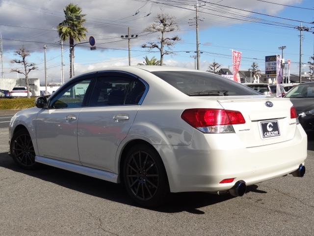 レガシィB4 2.5GT Sパッケージ 6速MT タイベル交換済 HKSマフラー HKSブローオフ メタルキャタライザー STIフロントスポイラー STIアルミ 純正OPメッシュグリル レザーシート シートヒーター HDDナビ クルコン(14枚目)