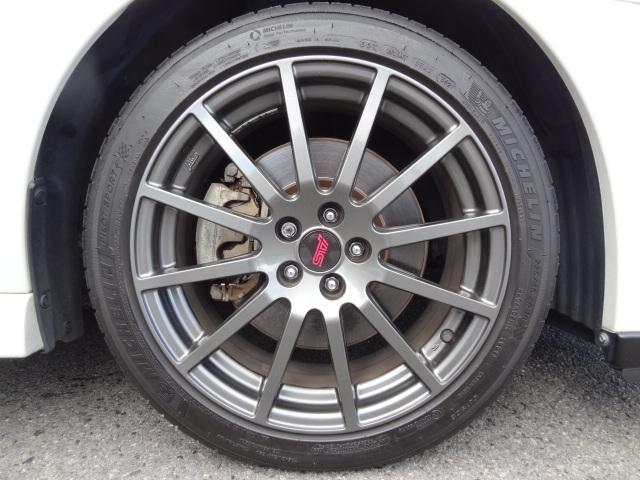 レガシィB4 2.5GT Sパッケージ 6速MT タイベル交換済 HKSマフラー HKSブローオフ メタルキャタライザー STIフロントスポイラー STIアルミ 純正OPメッシュグリル レザーシート シートヒーター HDDナビ クルコン(34枚目)