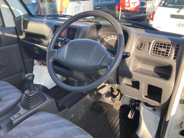 キャリイトラック ＫＣエアコン・パワステ　４ＷＤ　ＭＴ　エアコン　パワーステアリング　走行２１．０００ｋｍ（9枚目）