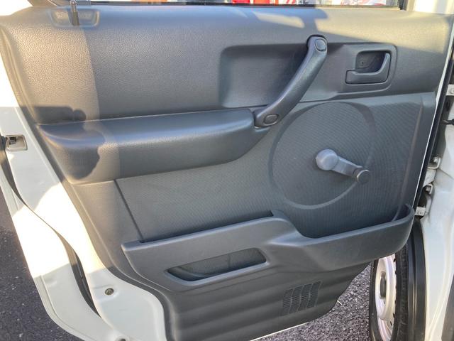 キャリイトラック ＫＣエアコン・パワステ　４ＷＤ　ＭＴ　エアコン　パワーステアリング　走行２１．０００ｋｍ（34枚目）