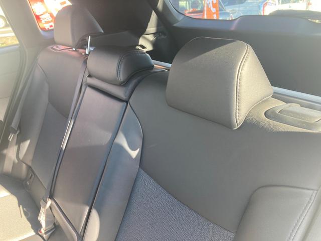 カローラクロス ハイブリッド　Ｚ　ドライブレコーダー　全周囲カメラ　オートクルーズコントロール　レーンアシスト　パワーシート　パークアシスト　衝突被害軽減システム　サンルーフ　ターボ　ナビ　ＴＶ　オートマチックハイビーム（42枚目）