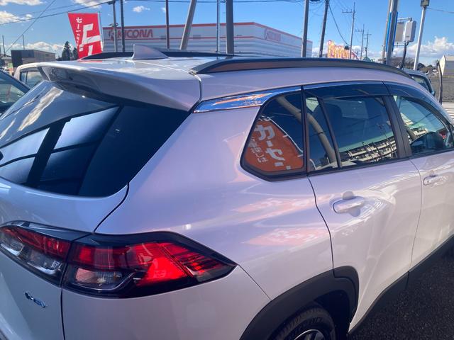 カローラクロス ハイブリッド　Ｚ　ドライブレコーダー　全周囲カメラ　オートクルーズコントロール　レーンアシスト　パワーシート　パークアシスト　衝突被害軽減システム　サンルーフ　ターボ　ナビ　ＴＶ　オートマチックハイビーム（52枚目）