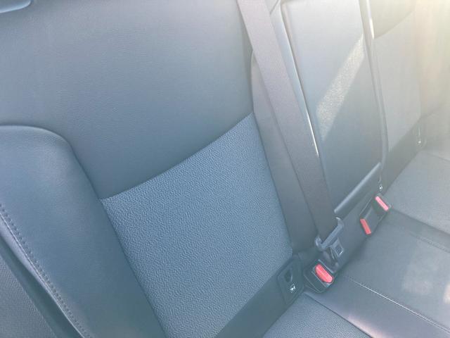 カローラクロス ハイブリッド　Ｚ　ドライブレコーダー　全周囲カメラ　オートクルーズコントロール　レーンアシスト　パワーシート　パークアシスト　衝突被害軽減システム　サンルーフ　ターボ　ナビ　ＴＶ　オートマチックハイビーム（66枚目）