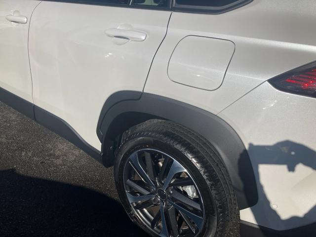 カローラクロス ハイブリッド　Ｚ　ドライブレコーダー　全周囲カメラ　オートクルーズコントロール　レーンアシスト　パワーシート　パークアシスト　衝突被害軽減システム　サンルーフ　ターボ　ナビ　ＴＶ　オートマチックハイビーム（70枚目）