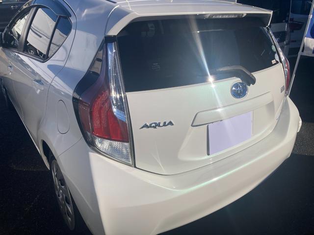 アクア Ｇ　ナビ　ＴＶ　オートクルーズコントロール　レーンアシスト　衝突被害軽減システム　オートマチックハイビーム　スマートキー　アイドリングストップ　電動格納ミラー　シートヒーター　ＣＶＴ　衝突安全ボディ（17枚目）