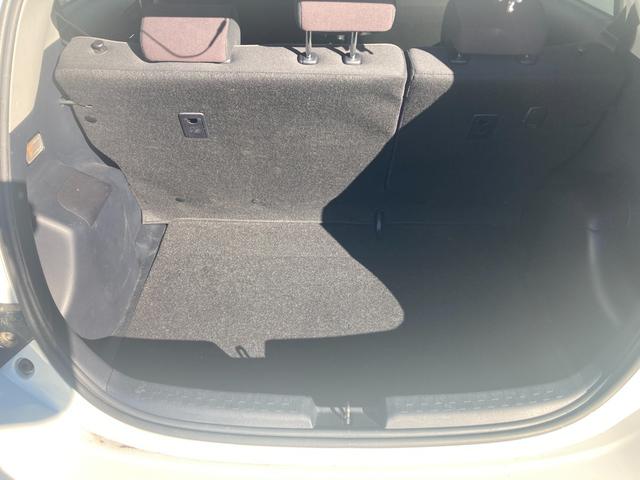 アクア Ｇ　ナビ　ＴＶ　オートクルーズコントロール　レーンアシスト　衝突被害軽減システム　オートマチックハイビーム　スマートキー　アイドリングストップ　電動格納ミラー　シートヒーター　ＣＶＴ　衝突安全ボディ（20枚目）