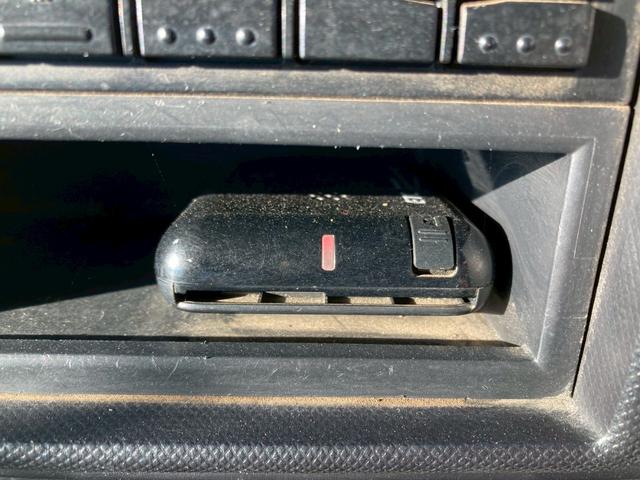 デュトロ ダンプ３トン積載４ナンバー１０尺新明和全低床アオリ開閉鉄床　３トン積載１０尺４ナンバーフルジャストロー新明和製　ディーゼルターボ電格ミラー集中ロックＥＴＣドラレコ小型トラック２トンエアバック横綱ダンプ燃焼装置坂道補助Ｎ０４Ｃ１３６馬力ＭＴ５マニュアルＡＢＳ（77枚目）