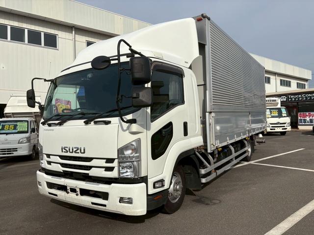 フォワード 　アルミウイング　２．３トン積載　後輪エアサス　格納ＰＧ　ワイド　６２００ボディ　ベッド付　ラッシング２段　ＰＳ　ＰＷ　集中ロック　電格ミラー　バックカメラＥＴＣ　ドラレコ　ＡＢＳ　エアバック　キーレス（2枚目）