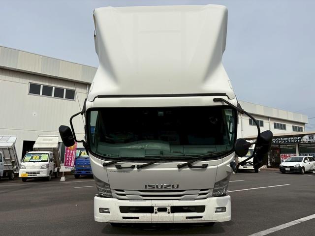 フォワード 　アルミウイング　２．３トン積載　後輪エアサス　格納ＰＧ　ワイド　６２００ボディ　ベッド付　ラッシング２段　ＰＳ　ＰＷ　集中ロック　電格ミラー　バックカメラＥＴＣ　ドラレコ　ＡＢＳ　エアバック　キーレス（5枚目）