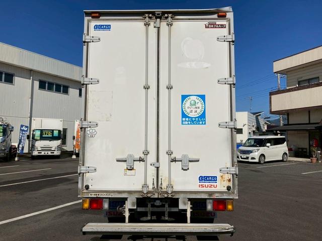 エルフトラック アルミバン2トン積載左サイドドア標準ロング木床観音扉 アルミ箱車2トン積載5トン限定免許4JJ1左サイド扉ラッシング2段スムーサー電格ミラー集中ロックバックモニターETCドラレコオートマ小型2トンエアバックAT車両総重量4,945kg準中型免許トラック(12枚目)