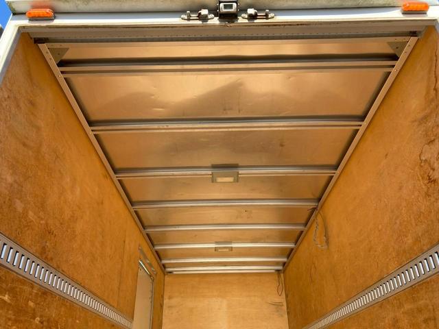 エルフトラック アルミバン2トン積載左サイドドア標準ロング木床観音扉 アルミ箱車2トン積載5トン限定免許4JJ1左サイド扉ラッシング2段スムーサー電格ミラー集中ロックバックモニターETCドラレコオートマ小型2トンエアバックAT車両総重量4,945kg準中型免許トラック(19枚目)