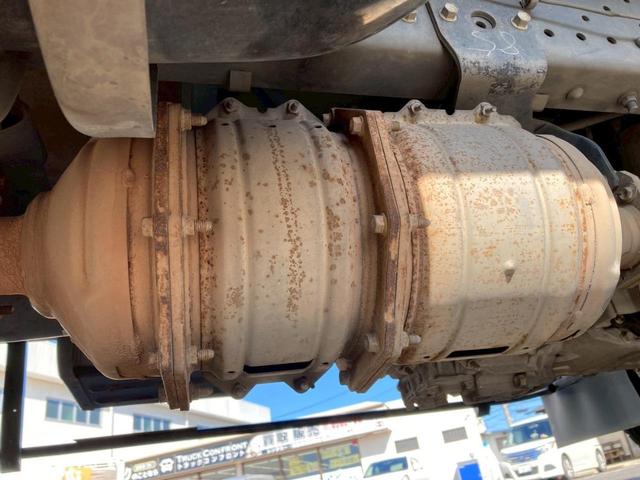 エルフトラック アルミバン2トン積載左サイドドア標準ロング木床観音扉 アルミ箱車2トン積載5トン限定免許4JJ1左サイド扉ラッシング2段スムーサー電格ミラー集中ロックバックモニターETCドラレコオートマ小型2トンエアバックAT車両総重量4,945kg準中型免許トラック(44枚目)