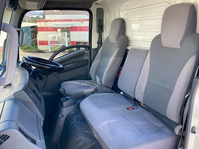 エルフトラック アルミバン2トン積載左サイドドア標準ロング木床観音扉 アルミ箱車2トン積載5トン限定免許4JJ1左サイド扉ラッシング2段スムーサー電格ミラー集中ロックバックモニターETCドラレコオートマ小型2トンエアバックAT車両総重量4,945kg準中型免許トラック(49枚目)