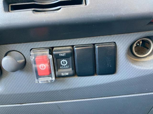 エルフトラック アルミバン2トン積載左サイドドア標準ロング木床観音扉 アルミ箱車2トン積載5トン限定免許4JJ1左サイド扉ラッシング2段スムーサー電格ミラー集中ロックバックモニターETCドラレコオートマ小型2トンエアバックAT車両総重量4,945kg準中型免許トラック(63枚目)