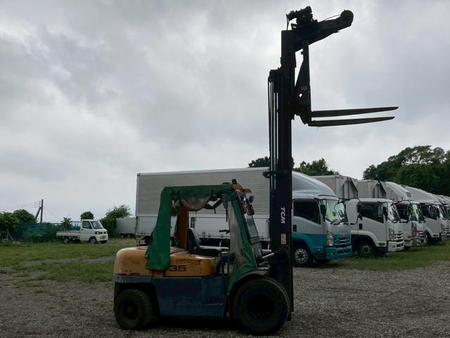 日本 TCM フォークリフト 荷重2900kg MT 揚高3.5m TCM、フォークリフト、FD35CB、ディーゼルエンジン、MT、4,998時間、最大荷重2900kg、最大揚高3500mm、PIP、ハイマスト(9枚目)
