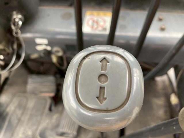 日本 TCM フォークリフト 荷重2900kg MT 揚高3.5m TCM、フォークリフト、FD35CB、ディーゼルエンジン、MT、4,998時間、最大荷重2900kg、最大揚高3500mm、PIP、ハイマスト(40枚目)