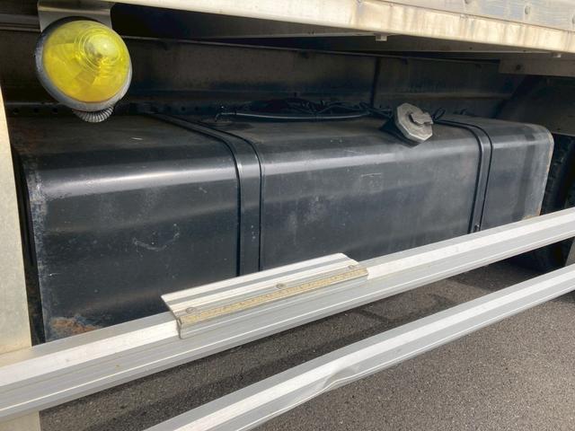 フォワード いすゞ冷蔵冷凍車バン-5℃ワイド格納ゲートリアエアサス中温 2.7トン積載中温設定-5℃ワイド6200ボディ後輪エアサス格納ゲート左サイド扉システムフロアラッシング1段三菱パワーゲート4トントラック240馬力4HK1極東MT6ベッド菱重べットサイドドア中型(36枚目)