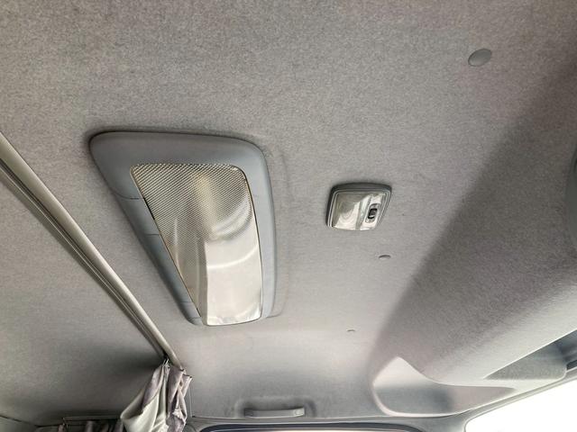 フォワード いすゞ冷蔵冷凍車バン-5℃ワイド格納ゲートリアエアサス中温 2.7トン積載中温設定-5℃ワイド6200ボディ後輪エアサス格納ゲート左サイド扉システムフロアラッシング1段三菱パワーゲート4トントラック240馬力4HK1極東MT6ベッド菱重べットサイドドア中型(69枚目)