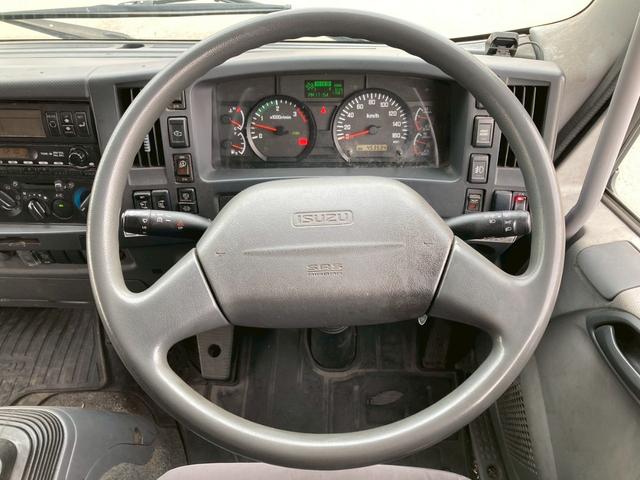 フォワード いすゞ冷蔵冷凍車バン-5℃ワイド格納ゲートリアエアサス中温 2.7トン積載中温設定-5℃ワイド6200ボディ後輪エアサス格納ゲート左サイド扉システムフロアラッシング1段三菱パワーゲート4トントラック240馬力4HK1極東MT6ベッド菱重べットサイドドア中型(70枚目)