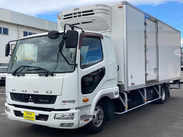 ファイター 冷蔵冷凍バン２．４５トン積載リアエアサス－３０℃格納ゲート　冷凍冷蔵４トン中型トラック８トン限定免許６Ｍ６０マニュアル２．４５トン積載６２００ワイド低温左サイド扉格納ＰＧ後輪エアサス坂道補助ベッドラッシング２段集中ロック電格ミラーバックモニターＥＴＣフルハーフ（4枚目）