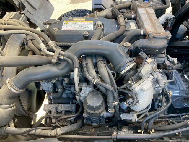 フォワード アルミウイング跳上PGワイド6200ボディ後輪エアサスベッド ワイド6200ボディ跳上PG後輪エアサス2.25トン積載ラッシング4段ベッド電格ミラーバックモニターベット中型トラックPWPSエアバック坂道補助燃焼装置4トンパワーゲート4t8トン限定免許6速MT車(47枚目)