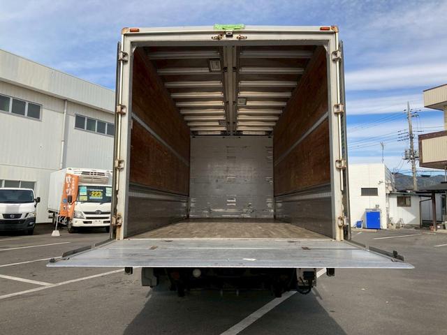 ファイター アルミウイング格納ＰＧワイド６２００ボディ２．５５トン積載　ワイド６２００ボディ格納ゲートラッシング２段２．５５トン積載　ベッド集中ロック電格ミラーバックモニターＥＴＣＡＢＳＰＳＰＷエアバック坂道補助燃焼装置アドブルー中型トラック４トンベット４ｔパワーゲート（29枚目）