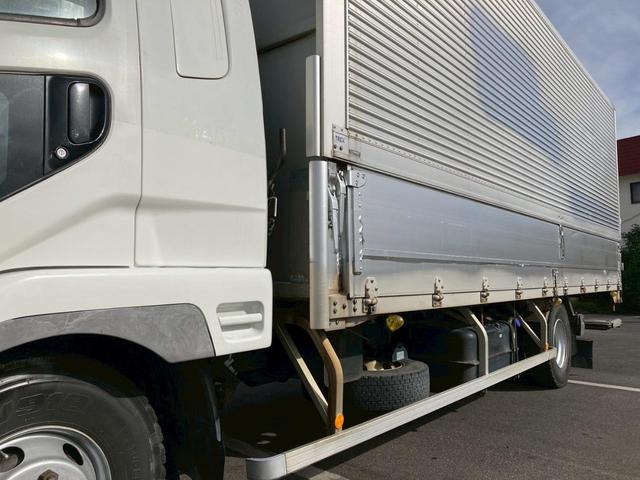 ファイター アルミウイング格納ＰＧワイド６２００ボディ２．５５トン積載　ワイド６２００ボディ格納ゲートラッシング２段２．５５トン積載　ベッド集中ロック電格ミラーバックモニターＥＴＣＡＢＳＰＳＰＷエアバック坂道補助燃焼装置アドブルー中型トラック４トンベット４ｔパワーゲート（32枚目）