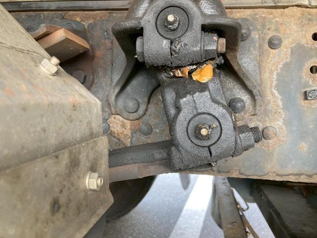 ファイター アルミウイング格納ＰＧワイド６２００ボディ２．５５トン積載　ワイド６２００ボディ格納ゲートラッシング２段２．５５トン積載　ベッド集中ロック電格ミラーバックモニターＥＴＣＡＢＳＰＳＰＷエアバック坂道補助燃焼装置アドブルー中型トラック４トンベット４ｔパワーゲート（41枚目）