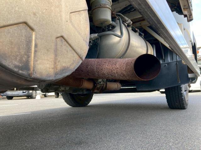 ファイター アルミウイング格納ＰＧワイド６２００ボディ２．５５トン積載　ワイド６２００ボディ格納ゲートラッシング２段２．５５トン積載　ベッド集中ロック電格ミラーバックモニターＥＴＣＡＢＳＰＳＰＷエアバック坂道補助燃焼装置アドブルー中型トラック４トンベット４ｔパワーゲート（62枚目）